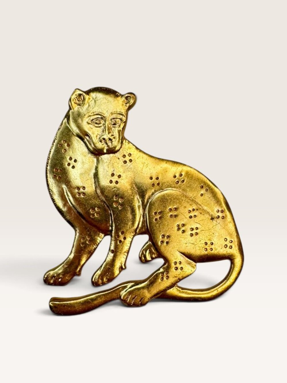 MMA 1985 Metropolitan Museum of Art Gold Tone Seated Leopard Brooch 1.76"
